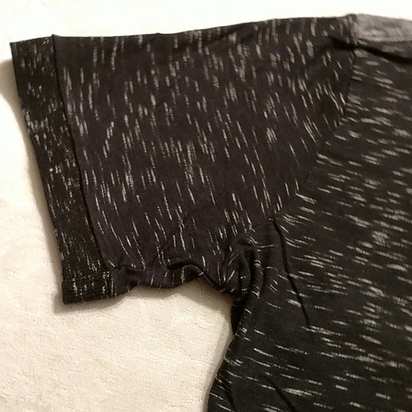 Hudson Barrow NYC button front Men's shirt, Medium - Picture 6 of 7